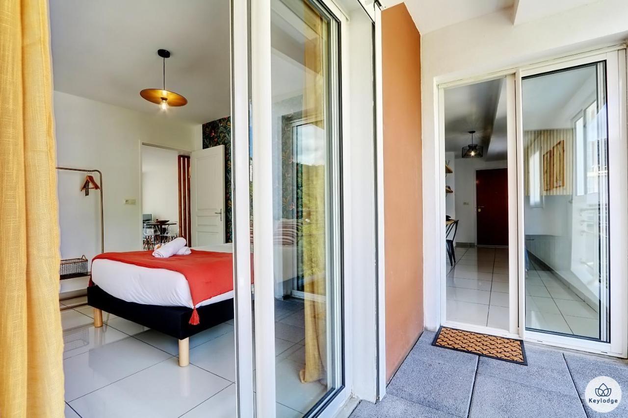 T2 - Iris, Classe 2 Etoiles - Balcon - Proche Centre De Saint-Denis Ngoại thất bức ảnh